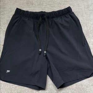 Fabletics Black Athletic Shorts mesh liner inside Men’s small